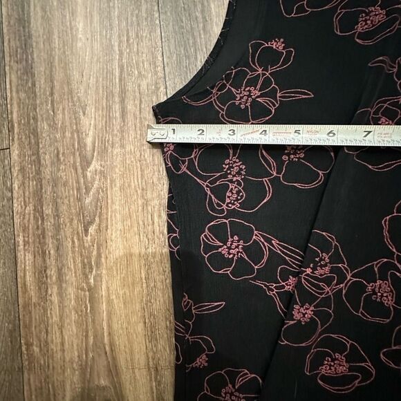 Liz Baker sleeveless knit floral top SZ XL - Picture 5 of 9